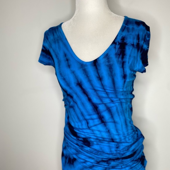 Young, Fabulous, & Broke Araya Tie-die Max Dress - Picture 4 of 9